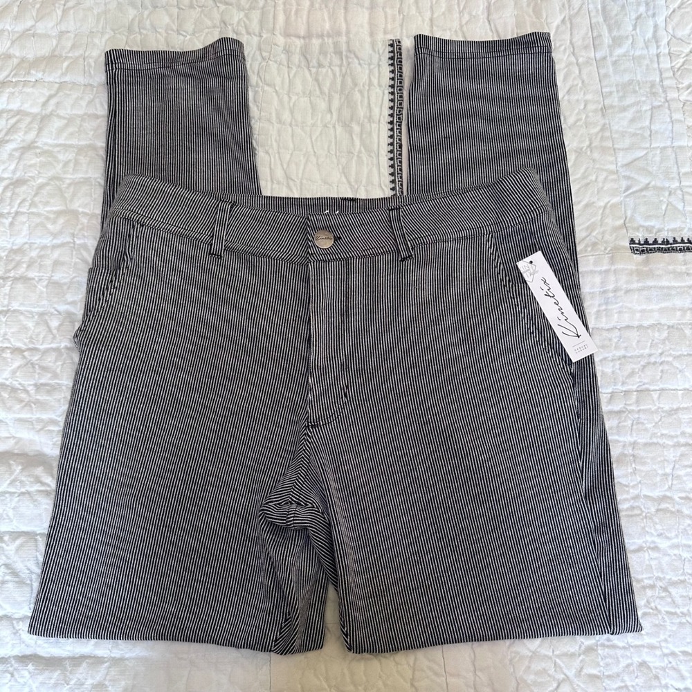 Kinetix Travel Pants Black White Stripe Slim Straight 32